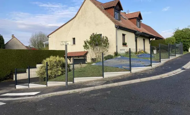 Pose de clôture, Saint-Quentin, Avenir Vert